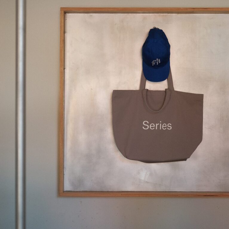 Series Tote
